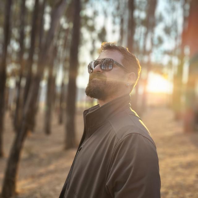 Foto de Fares Akel, Full-Stack Dev, Freeman on the land
